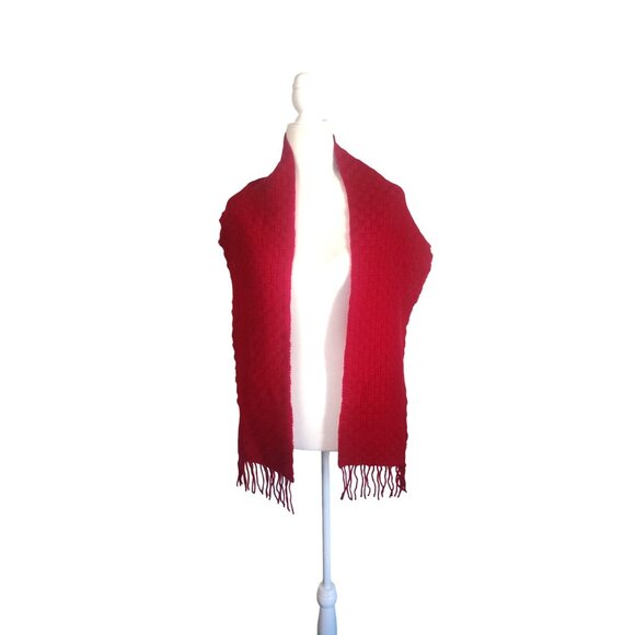 Amicale 100% Cashmere Red Woven Scarf With Fringe Ends 66x10 Inches - Picture 3 of 10